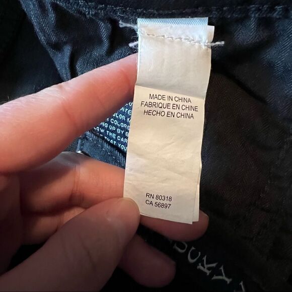Lucky brand black Sofia skinny jeans. Size 26 - Picture 5 of 15